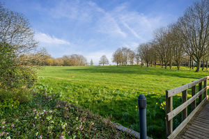 Photo 35- click for photo gallery